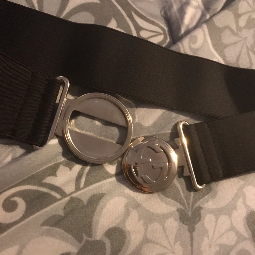 Women’s Gucci belt